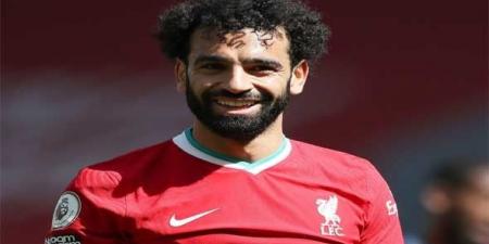 محمد صلاح يشير إلى احتمال الرحيل مجدداً وينفي الأخبار المتعلقة بتجديد عقده