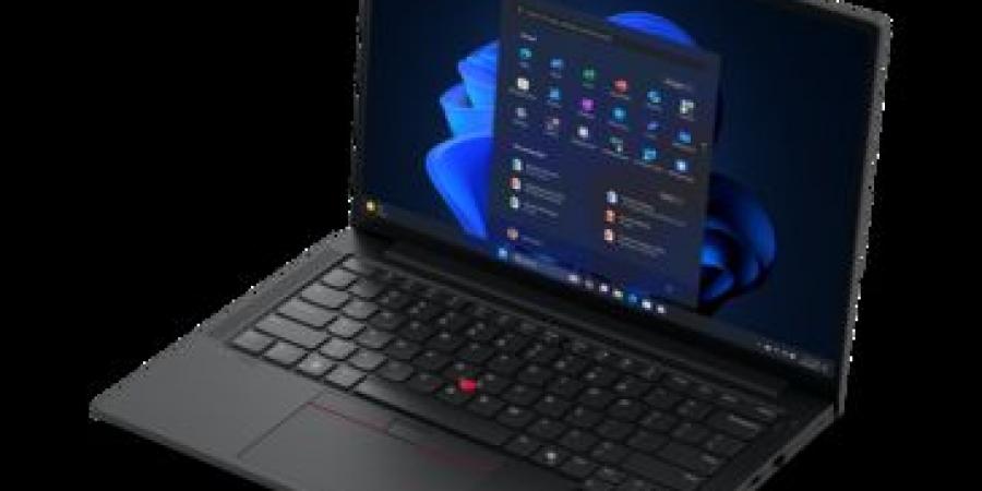 لينوفو تطور فئة ThinkPad الاقتصادية بشاشات 120 هرتز اختيارية #MWC25