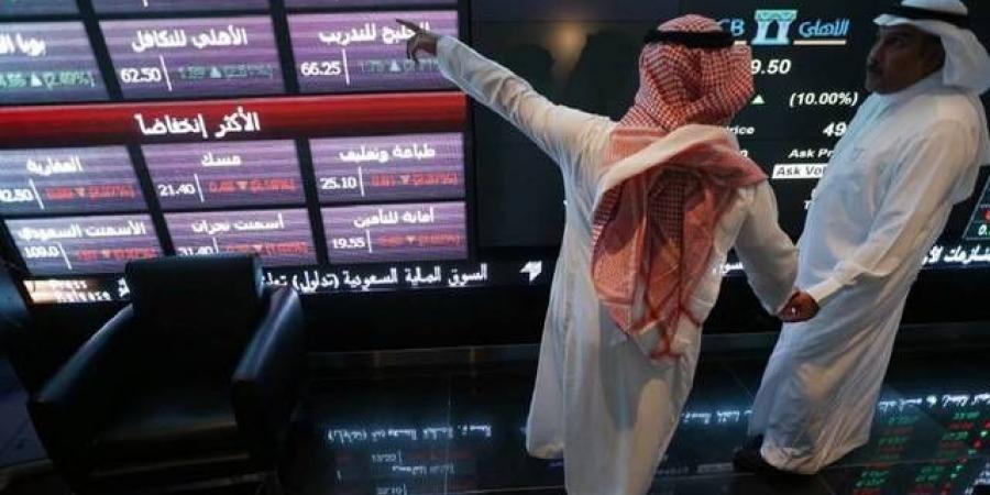 "تاسي" يتراجع 0.74% بنهاية جلسة الخميس.. وسط هبوط شبه جماعي للقطاعات