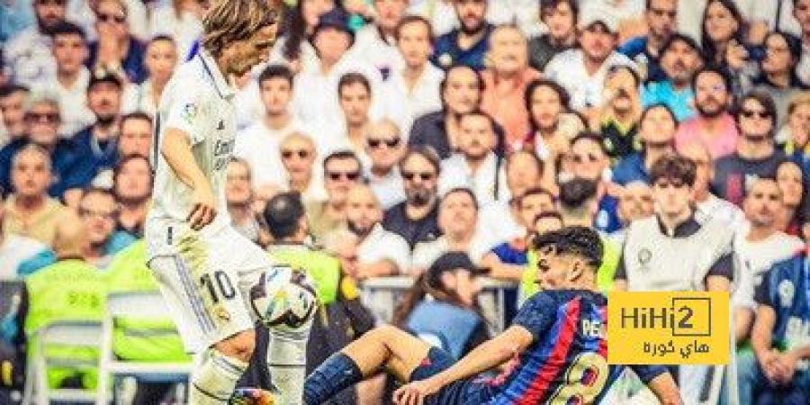 بيدري أقرب لمودريتش من تشافي!